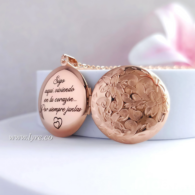 Collar Relicario Textura Floral Acero Rosa Dorado Incluye  Fotos Y Grabado