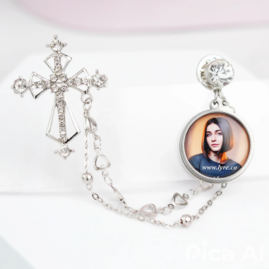 Broche Traje Boda Grado Cruz Plateada Con Foto Personalizable