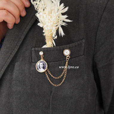 Broche Traje Boda Grado Dorado Con Foto Personalizable